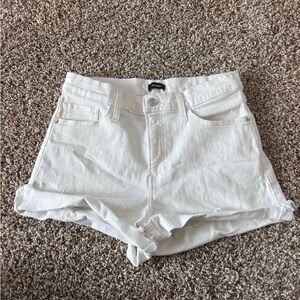 Express Shorts